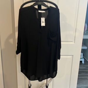 Lush, medium, black